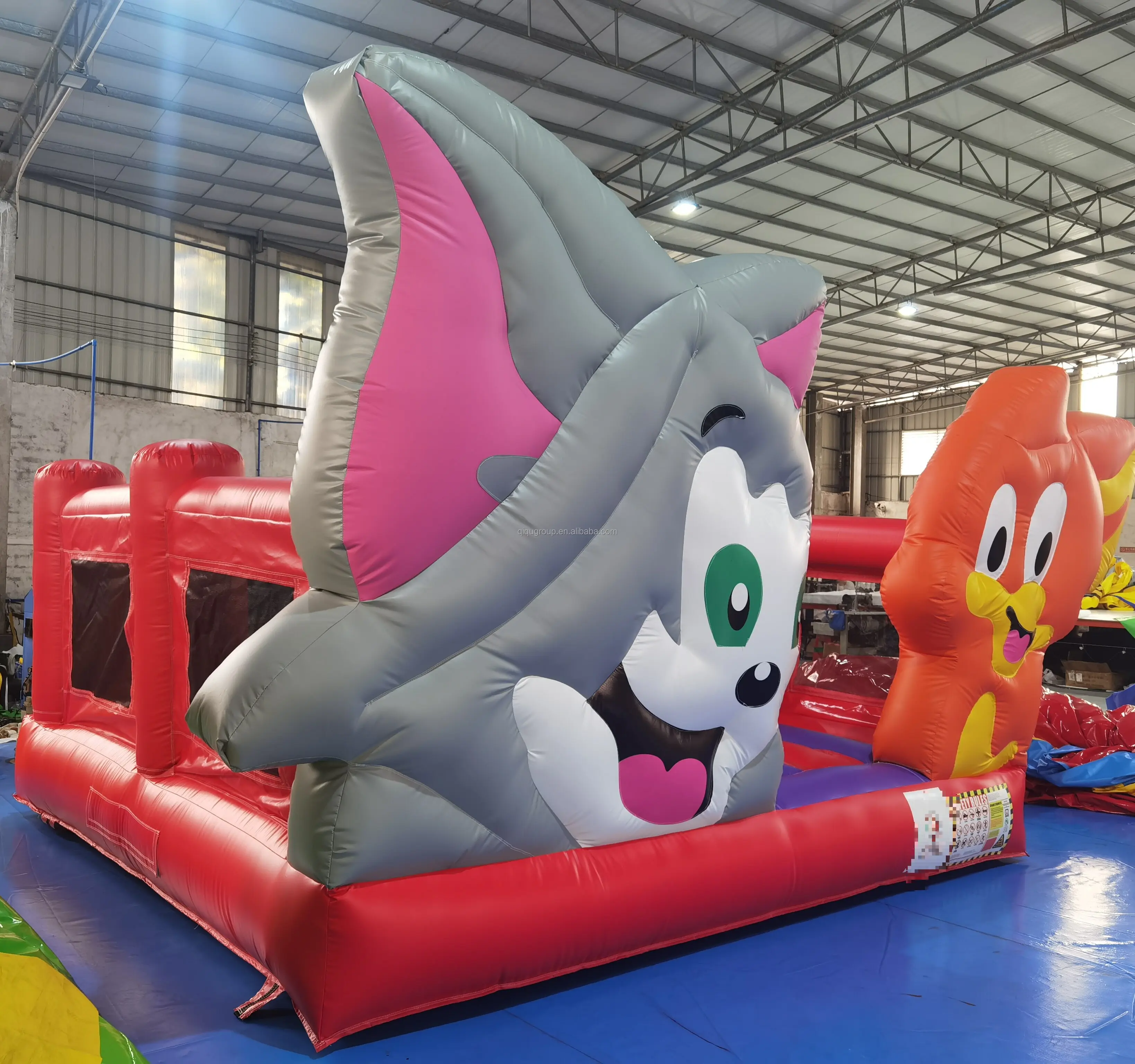 Manufacturer supply new design entertainment cartoon cat and mouse theme inflatable jumping castle bouncer