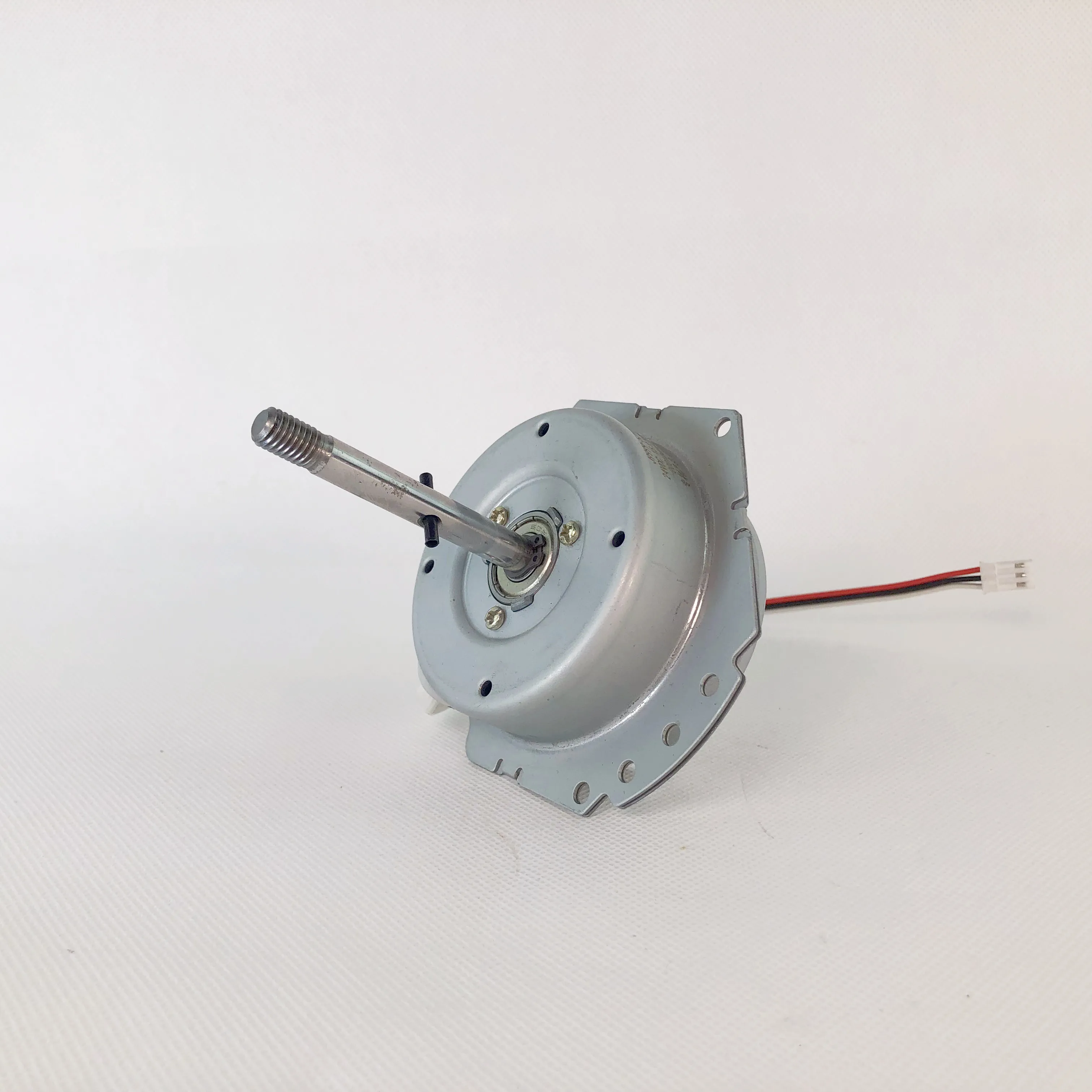 Бесщеточный двигатель постоянного тока с низким уровнем шума и высокой эффективностью для нагревателя ванны защитным раствором электродвигатель