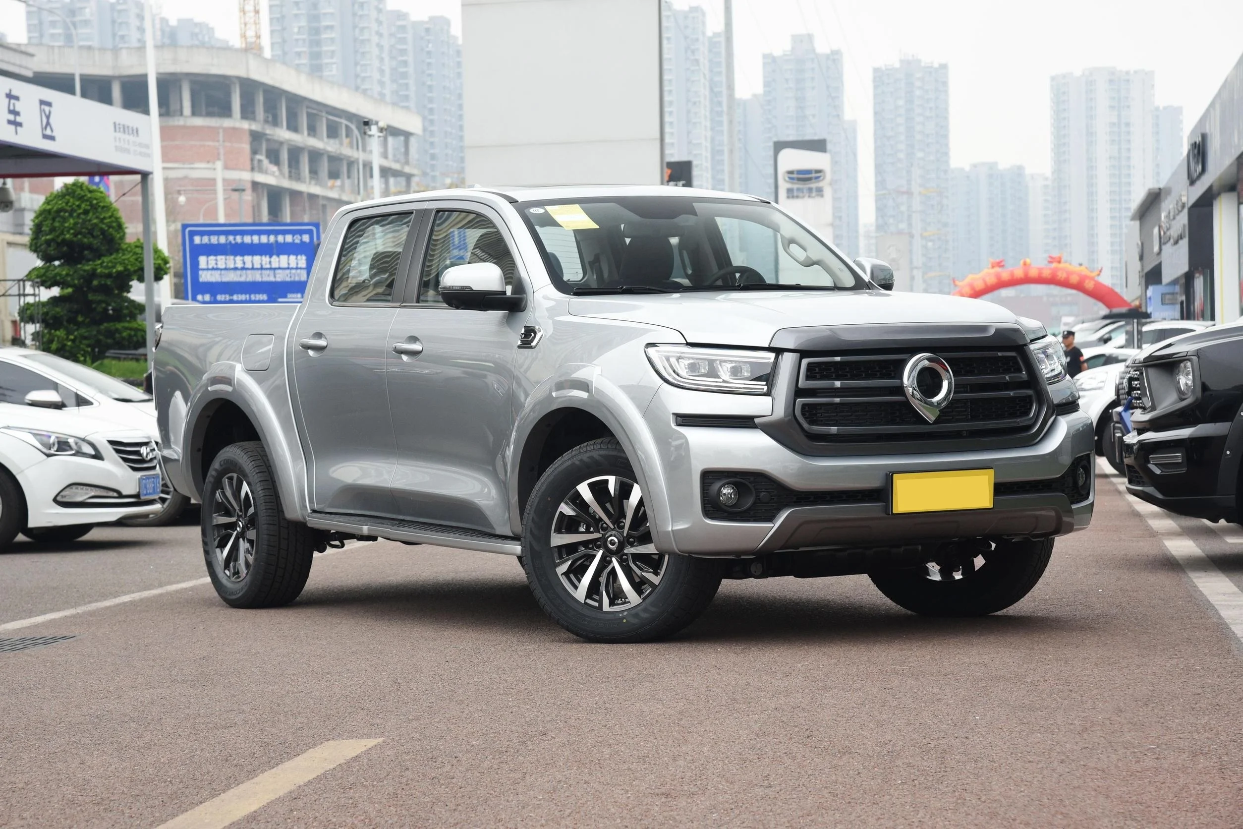 Великий настенный дизельный 2 0 т 2wd 4wd четырехколесный грузовик GWM Poer 4x2 4x4 Новый пикап масляный автомобиль