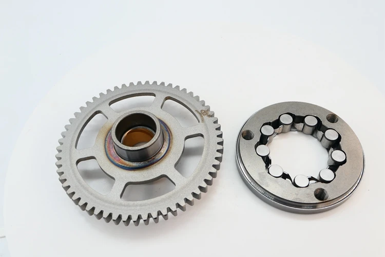 At the beginning of the year low price motorcycle engine assembly clutch assembly motorcycle parts CG250-9 engine gear