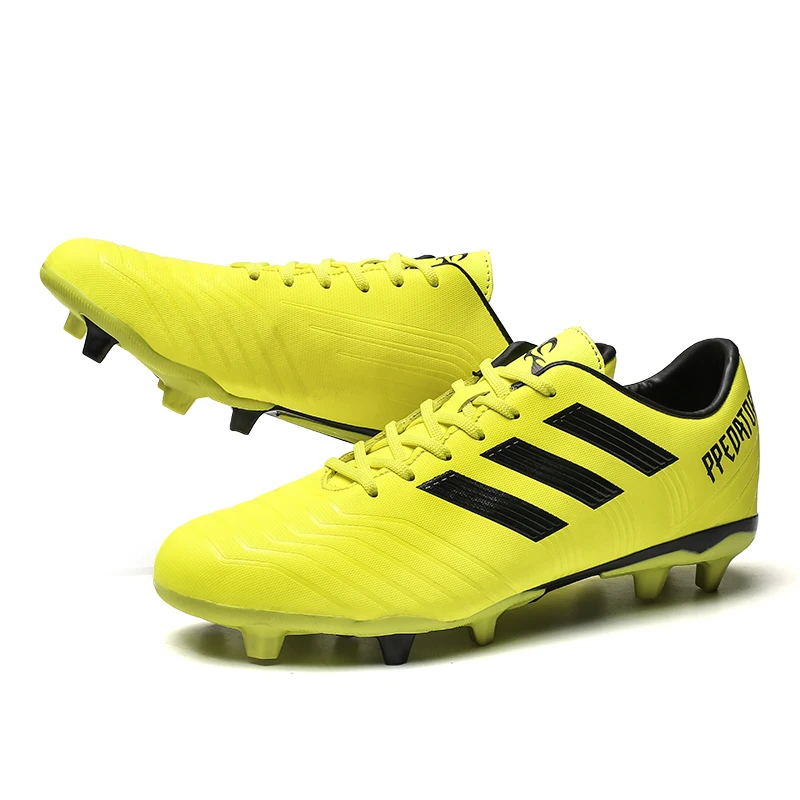 Hot Sell Wholesale New Model Stock Man Football Shoes Soccer Boots