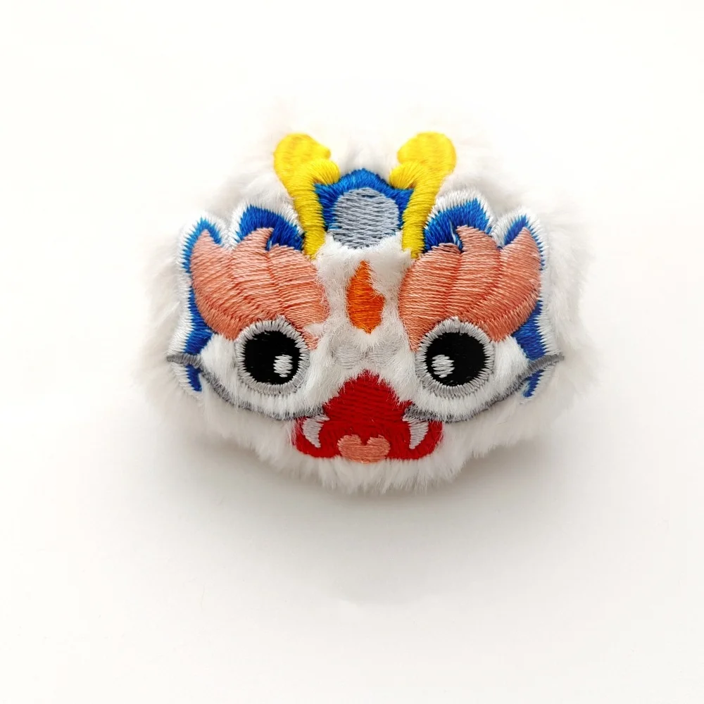 Chinese lion head brooch festive red delicate embroidery Chinese lion dance culture shirt clothes accessories brooch