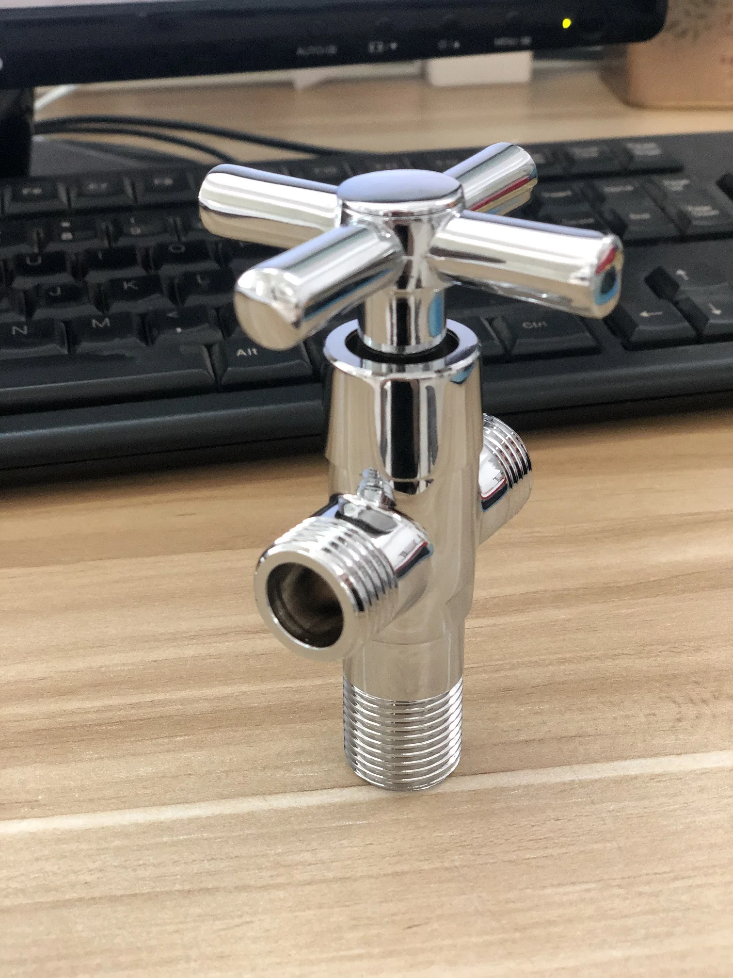 Wholesale sanitaryware new design modern engineering s-trap water closet project two piece toilet