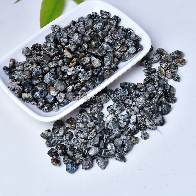 Wholesale Yooperlite Tumble Natural Crystal Pocket Stone UV Active Real Tumbled Stone Chakra Palm Stone Black Ruby for Healing