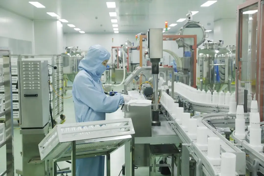 Manufacturers OEM Sweet almond Moisturizing Soothes Skin Base Oil For Women