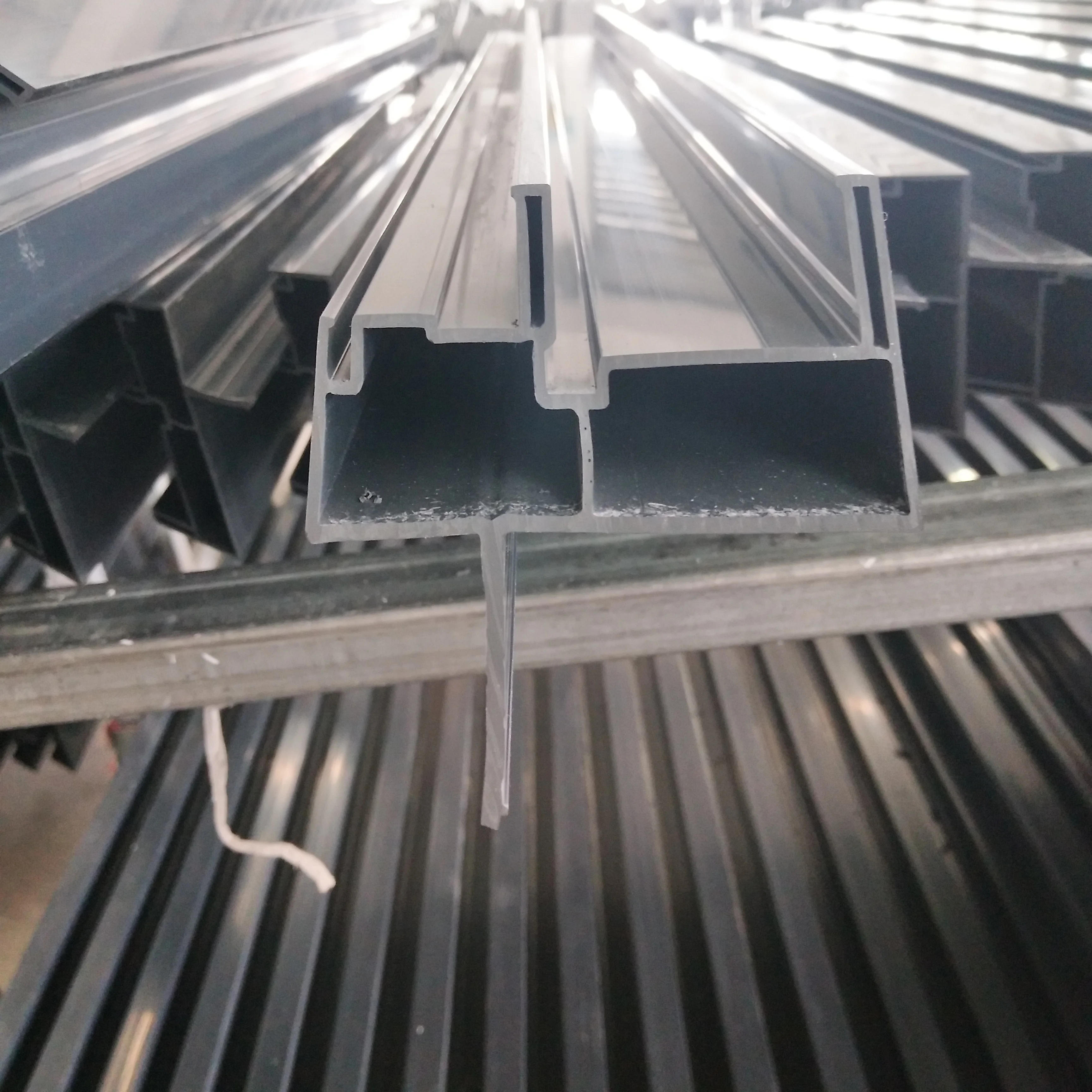 Single window hung vinyl black house windows american windows and doors manufacturers companies in china