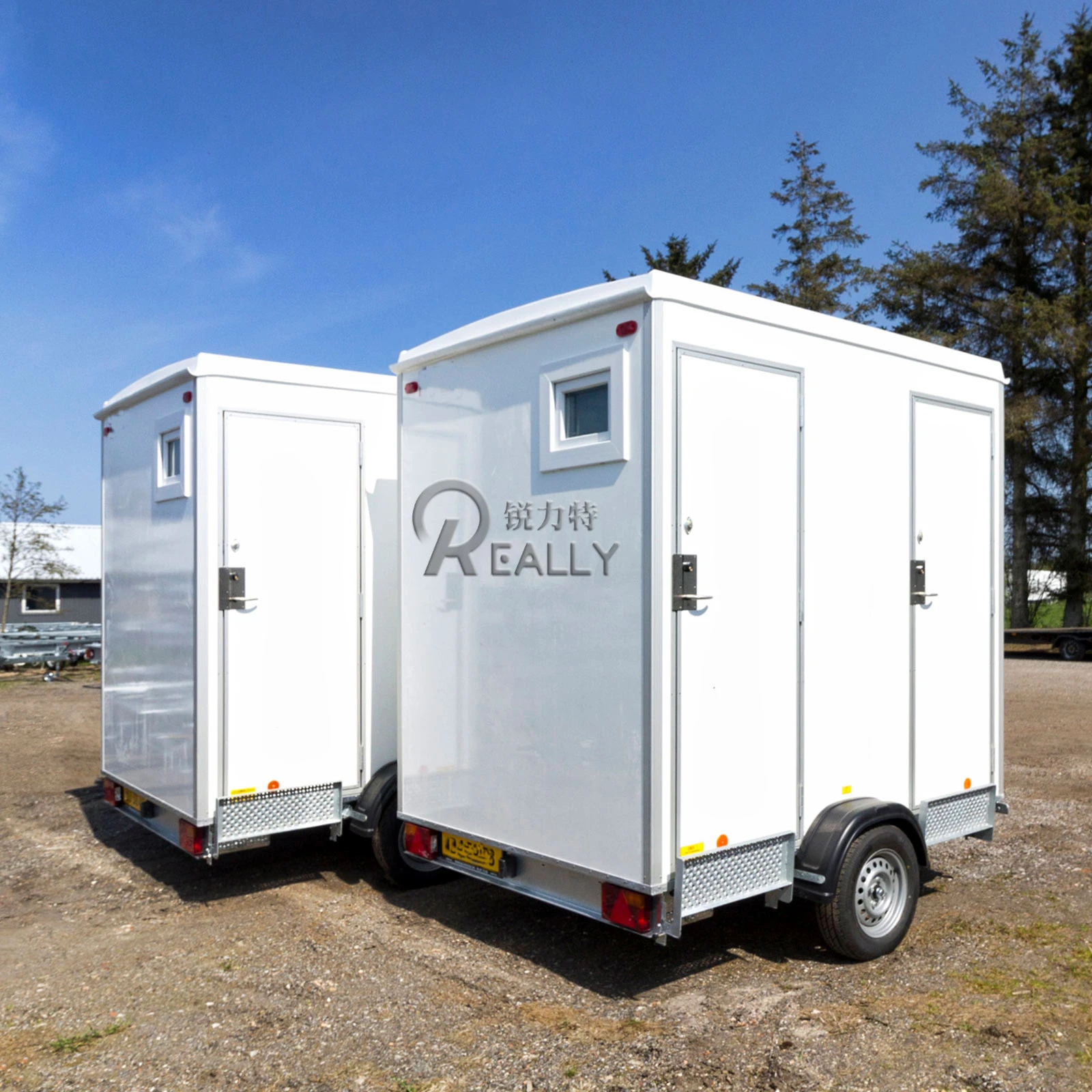 New Product Unilateral Folding Pedal Toilet Outdoor Trailers Black Low Price Luxury Portable Toilets for Sale