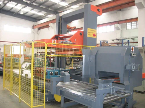 Good price full automatic palletizer for PET bottle film shrinking carton packaging