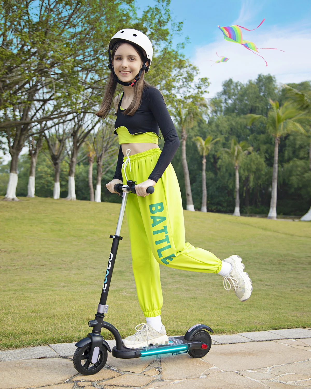 GYROOR wholesale e scooter 120w 6.5' electric scooter with led screen for kids children
