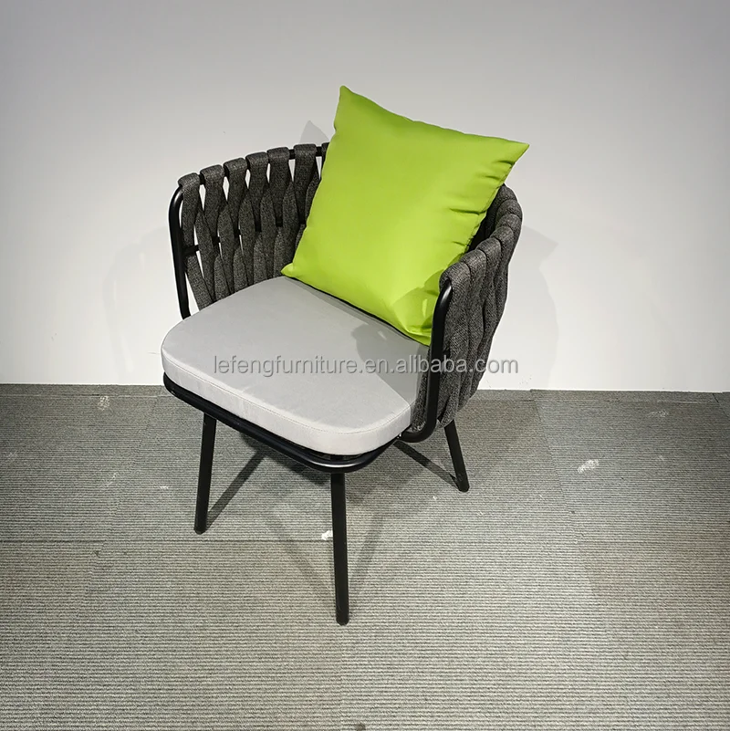 Wholesale Outdoor Furniture Restaurant Metal PE Rattan Bar Stool High Chair with Cushions Cheap Rattan Wicker Bar Stools