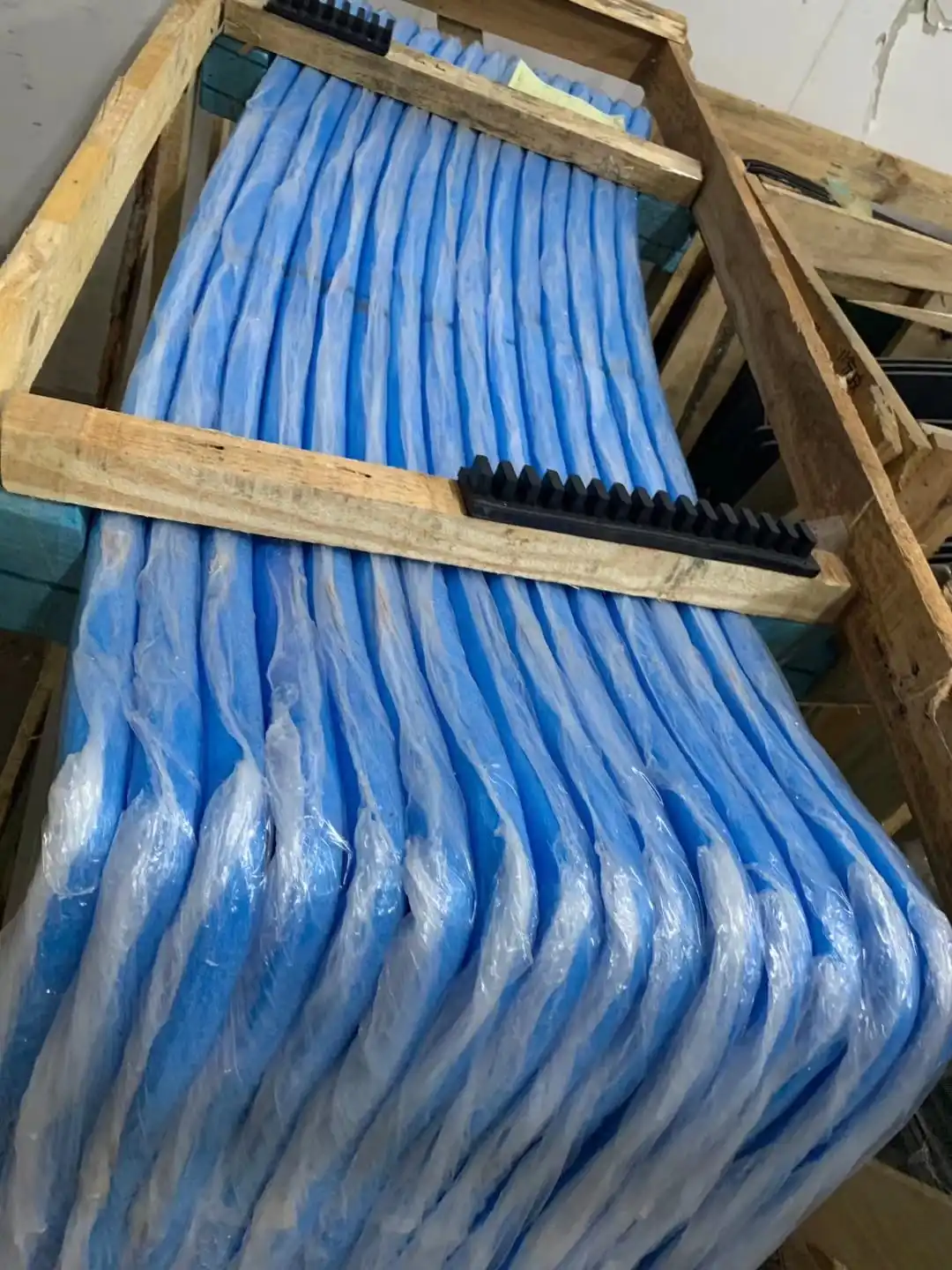 Sales Tesla Y  OEM sunroof and  windshield Auto glass wholesale and retail