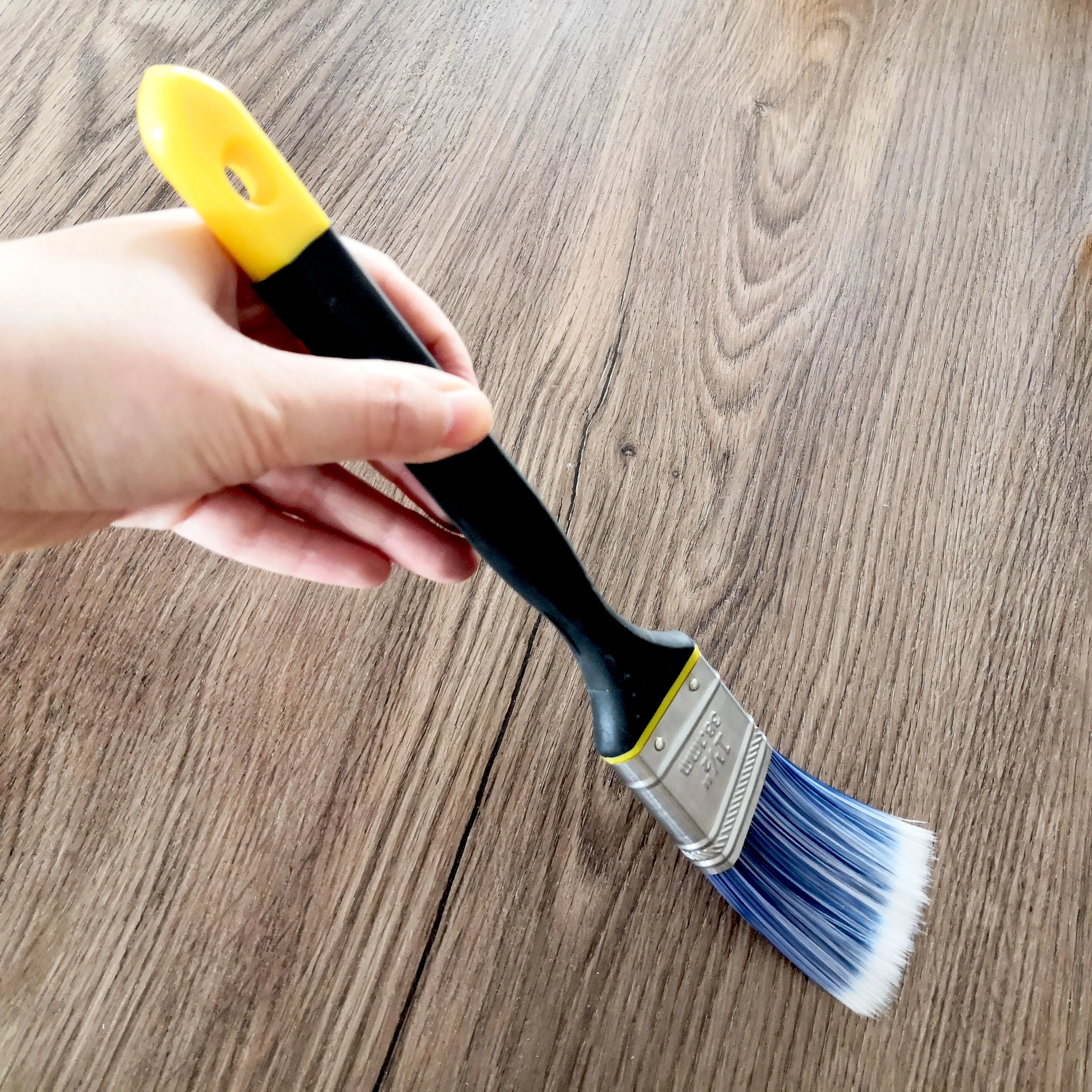 1 set= 2 pieces customized high quality polyester Rubber plastic long handle paint brush set