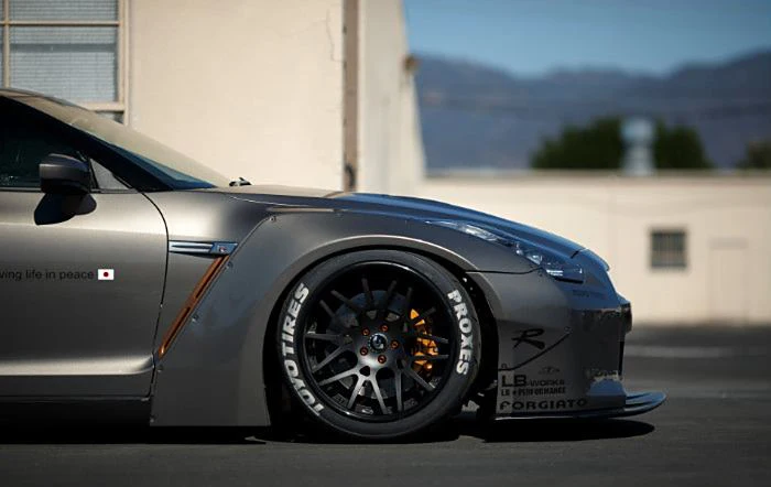 Body Kit For Nissan GTR Upgrade To Third LB Wide Style With Car Bumper Side Skirts Hood Fender Spoiler Car Bodykit