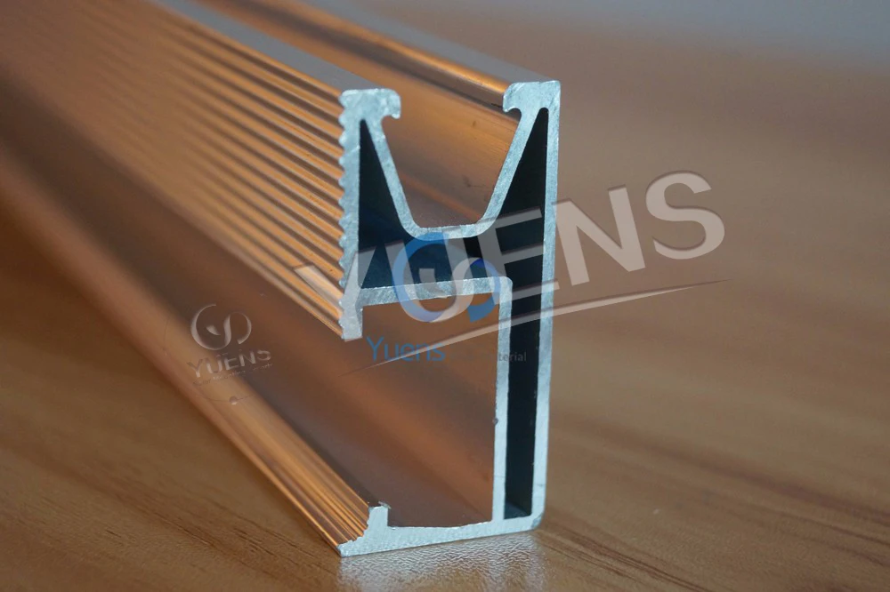 Yuens Hot Wholesale 304 Stainless Steel With Nut And Washers Hexagon Flat Head Bolts