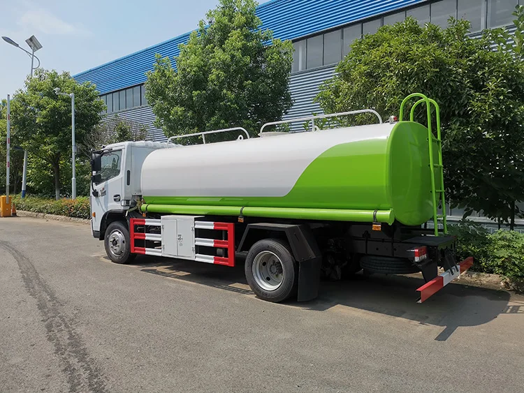 Стандартный Однорядный 6-колесный грузовик dongfeng 4x2 6 м грузоподъемность загрузки 5 кубических метров дизельный левосторонний небольшой Автоцистерна для распыления