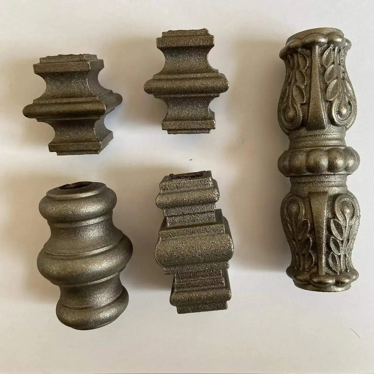 China factory ornamental cast iron collar wrought iron studs for gate decoration