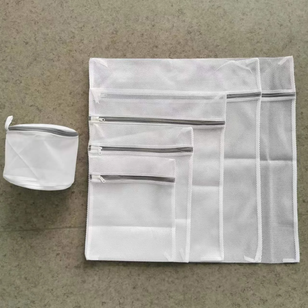Custom Printed Reusable Durable Fine Mesh Laundry Wash Bag With Zipper