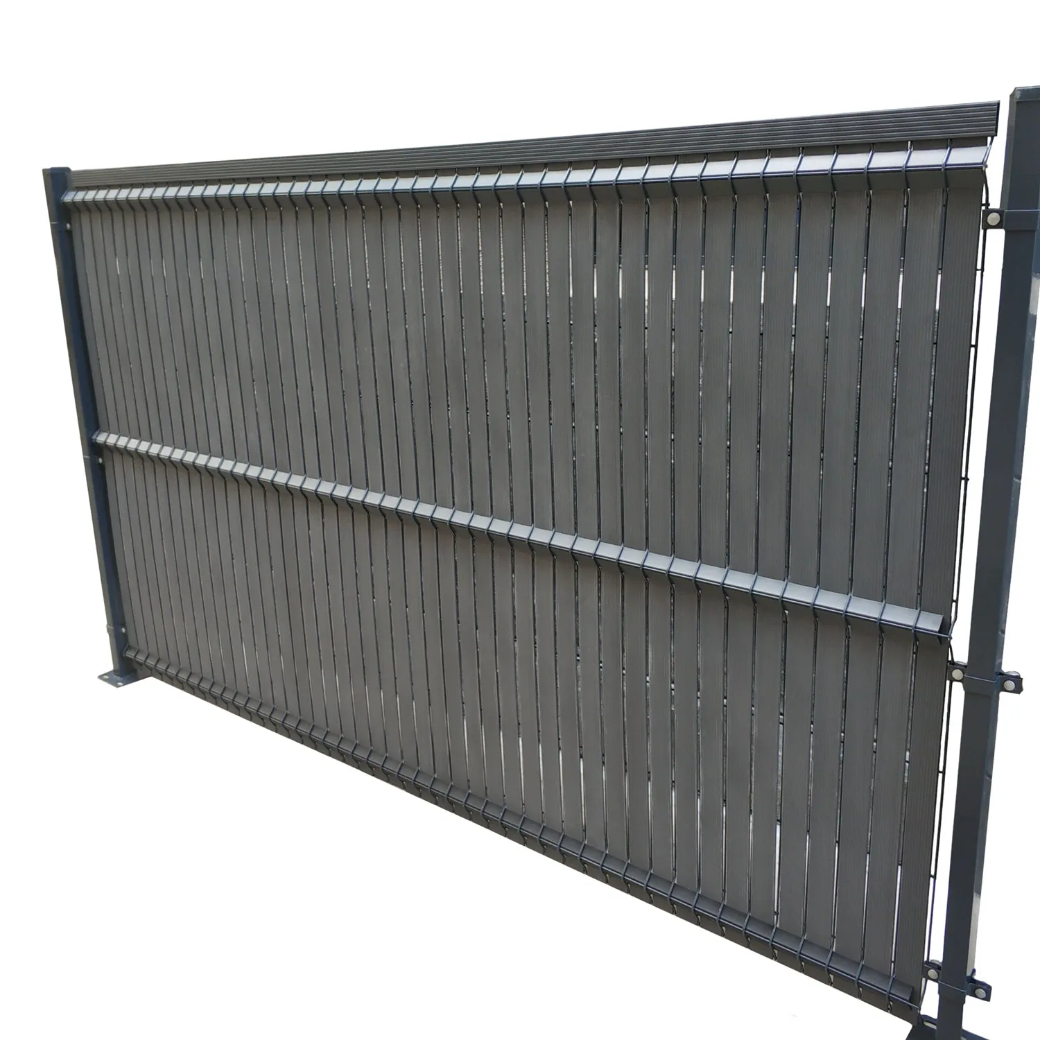 M55 PVC slat concealment kits fit perfectly with rigid panel fencing with a 50mm mesh gap