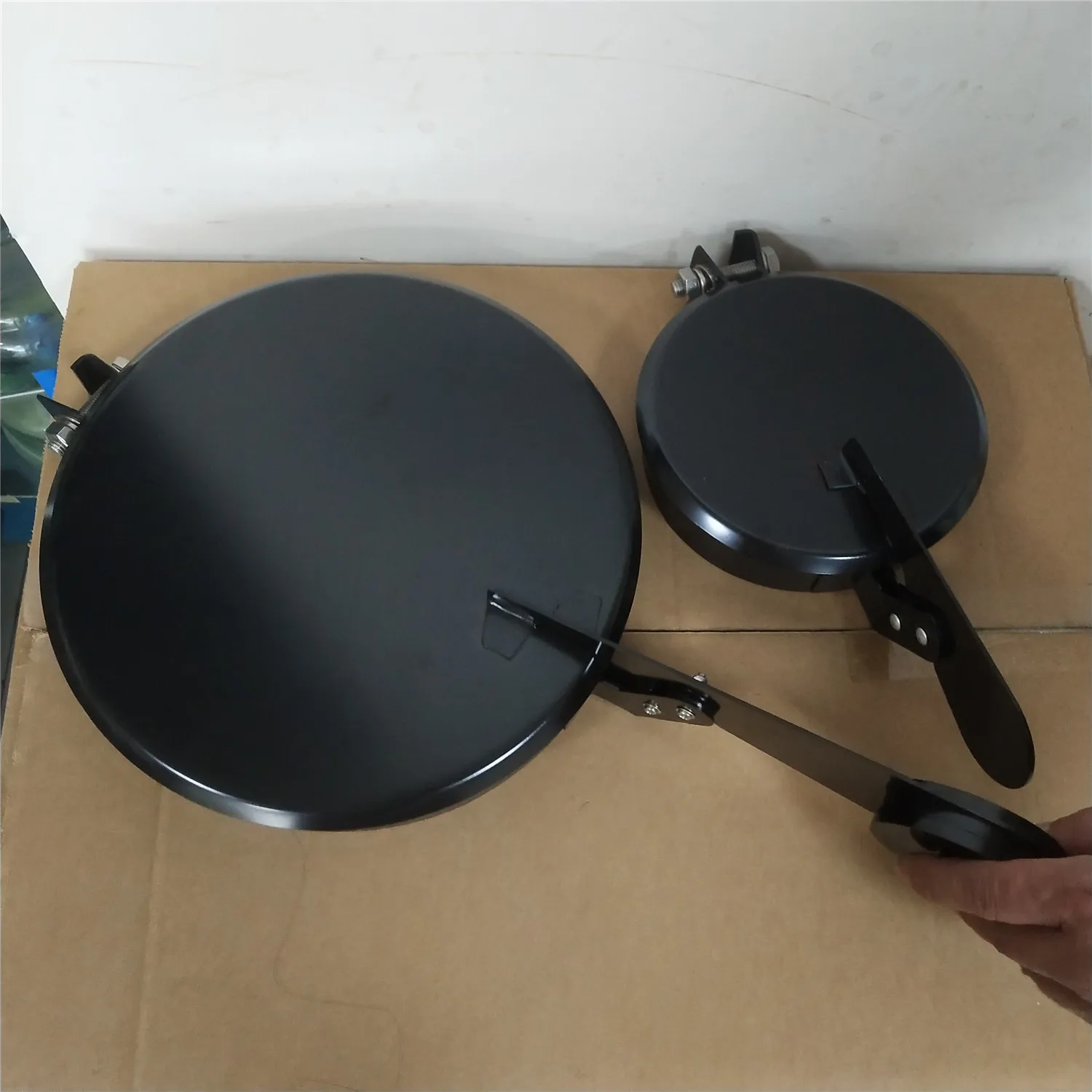 110mm  exhaust pipe of the rain cap bulldozer pump muffler bucket weather cap black chromed