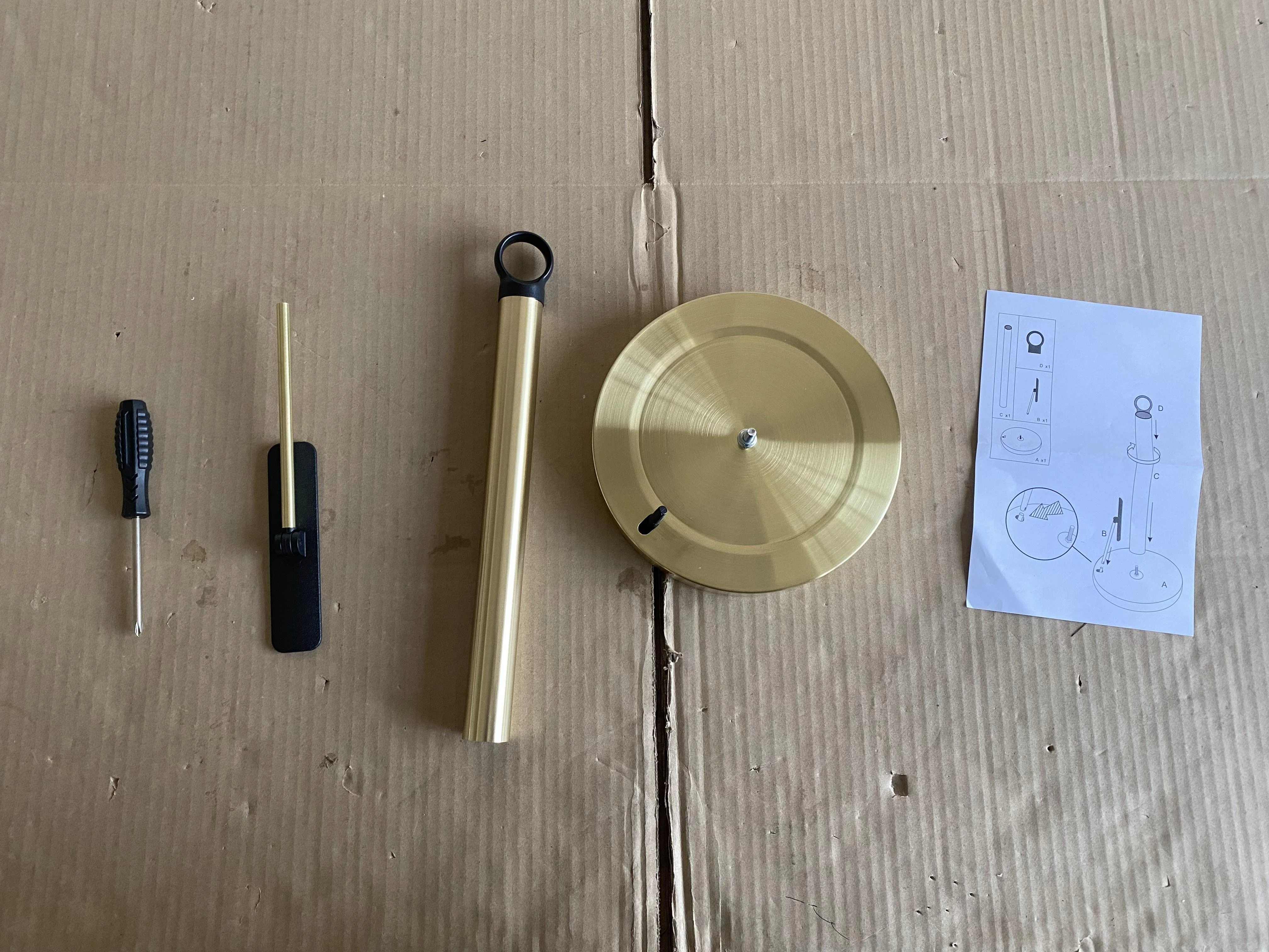 Mental Gold high quality hot selling paper towel holder for bathroom kitchen living room With mounting tool and specification