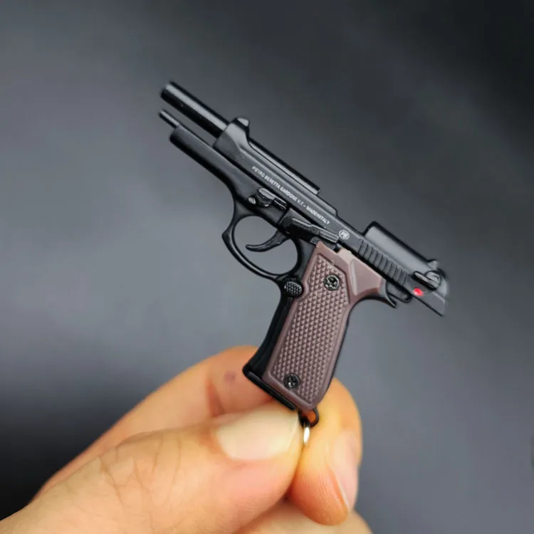 M92 1:4 Real Mini Metal Simulatied Gun Toy Beretta Bullet Shooting Pistol Model Adult Boy Child Toy Gun Weapon Model Keychain