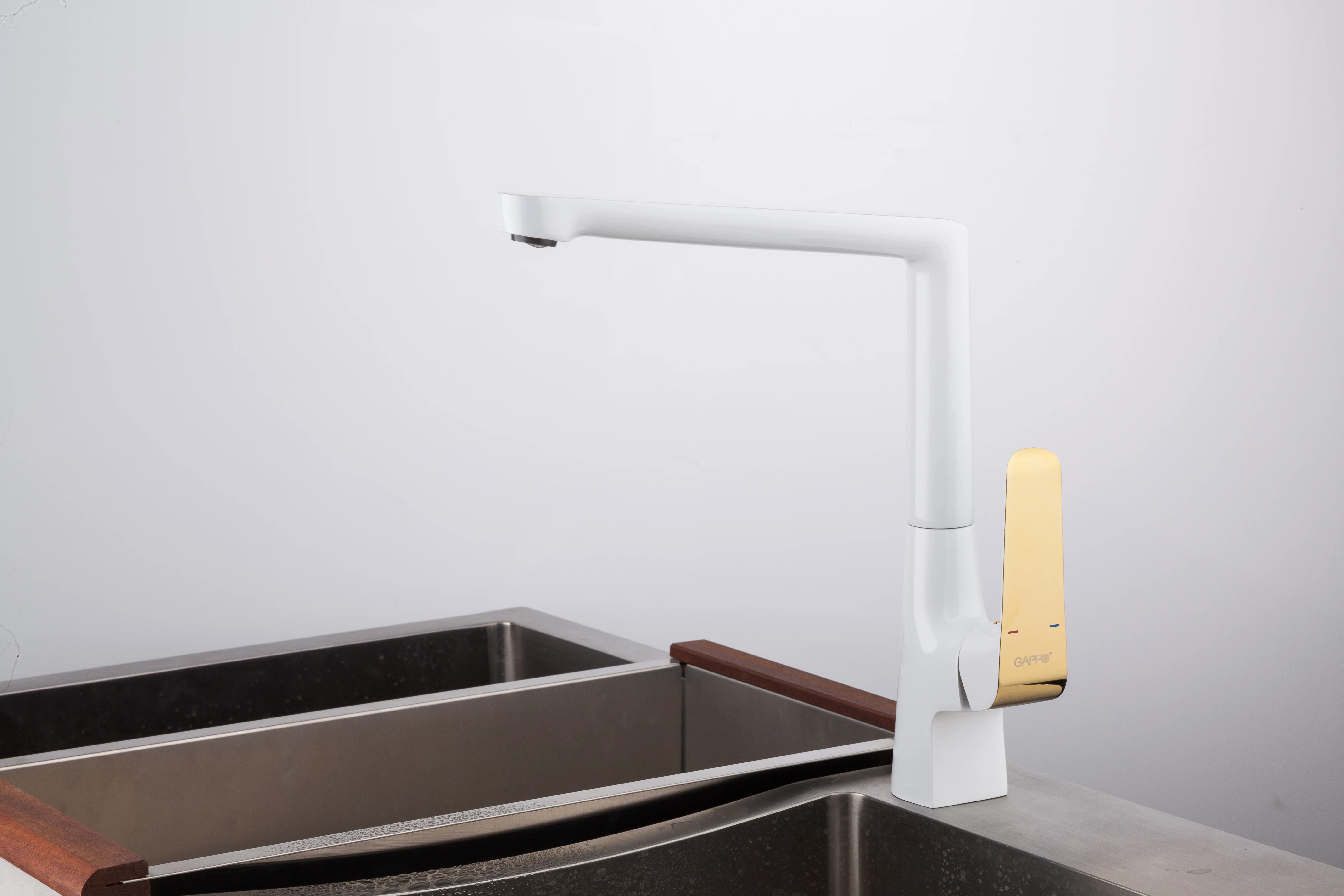 water mixer brass tap kitchen sink faucet brass water faucet tap 360 rotate kitchen taps G4080