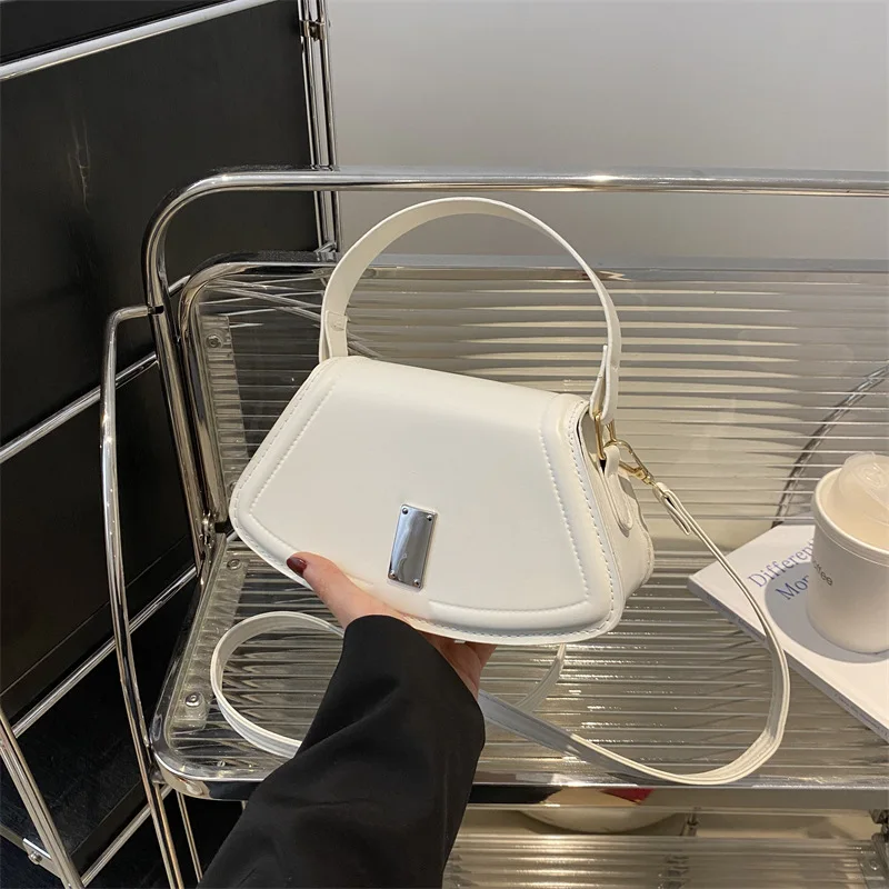 Newest Fashion Handbags 2024 Light Lady Personality Bags Lady Fashionable Shoulder bags For Women