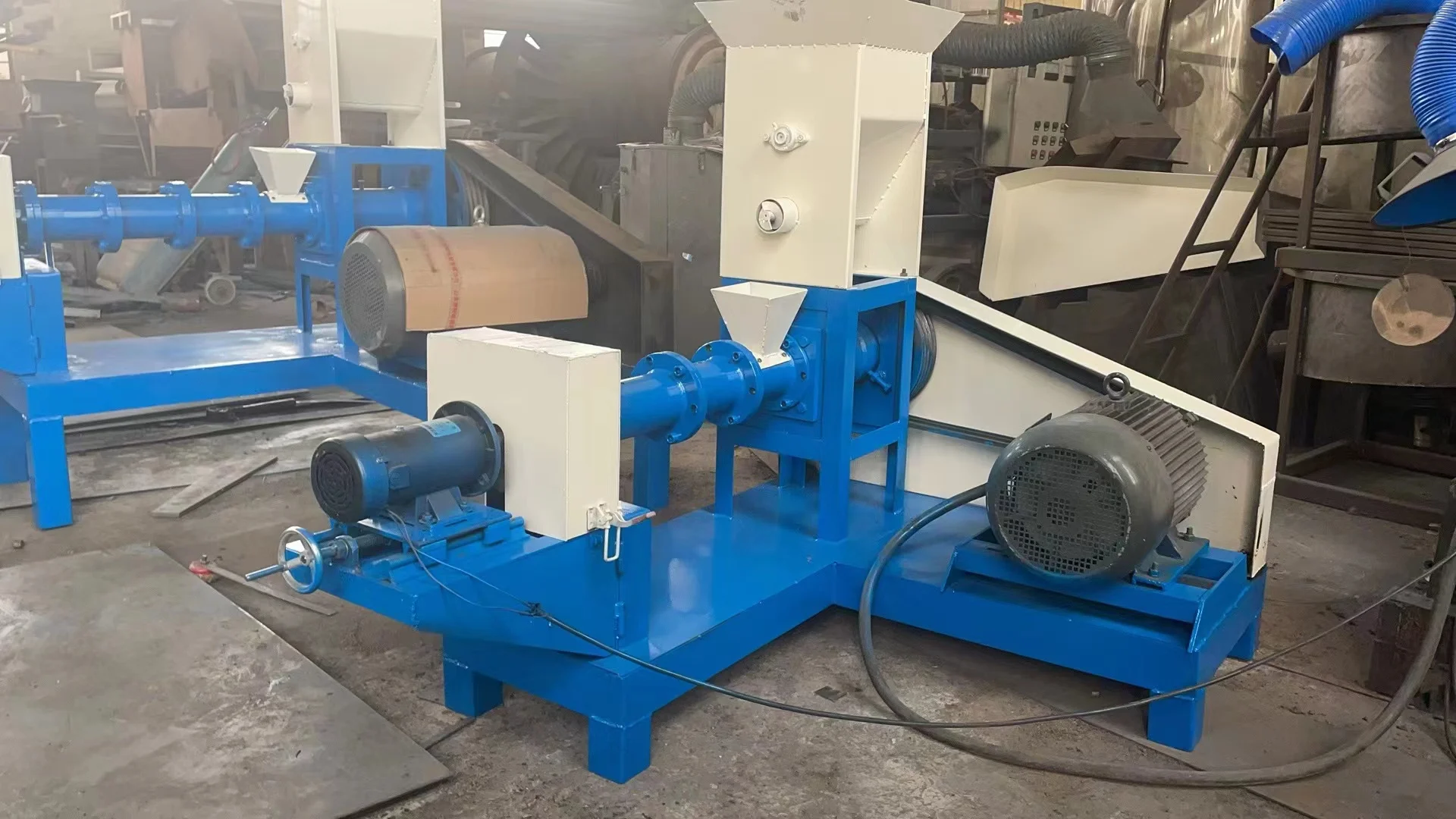 Mini Granulator Dry Pet Feed Food Making Pellet Machinery Feed expander Machine
