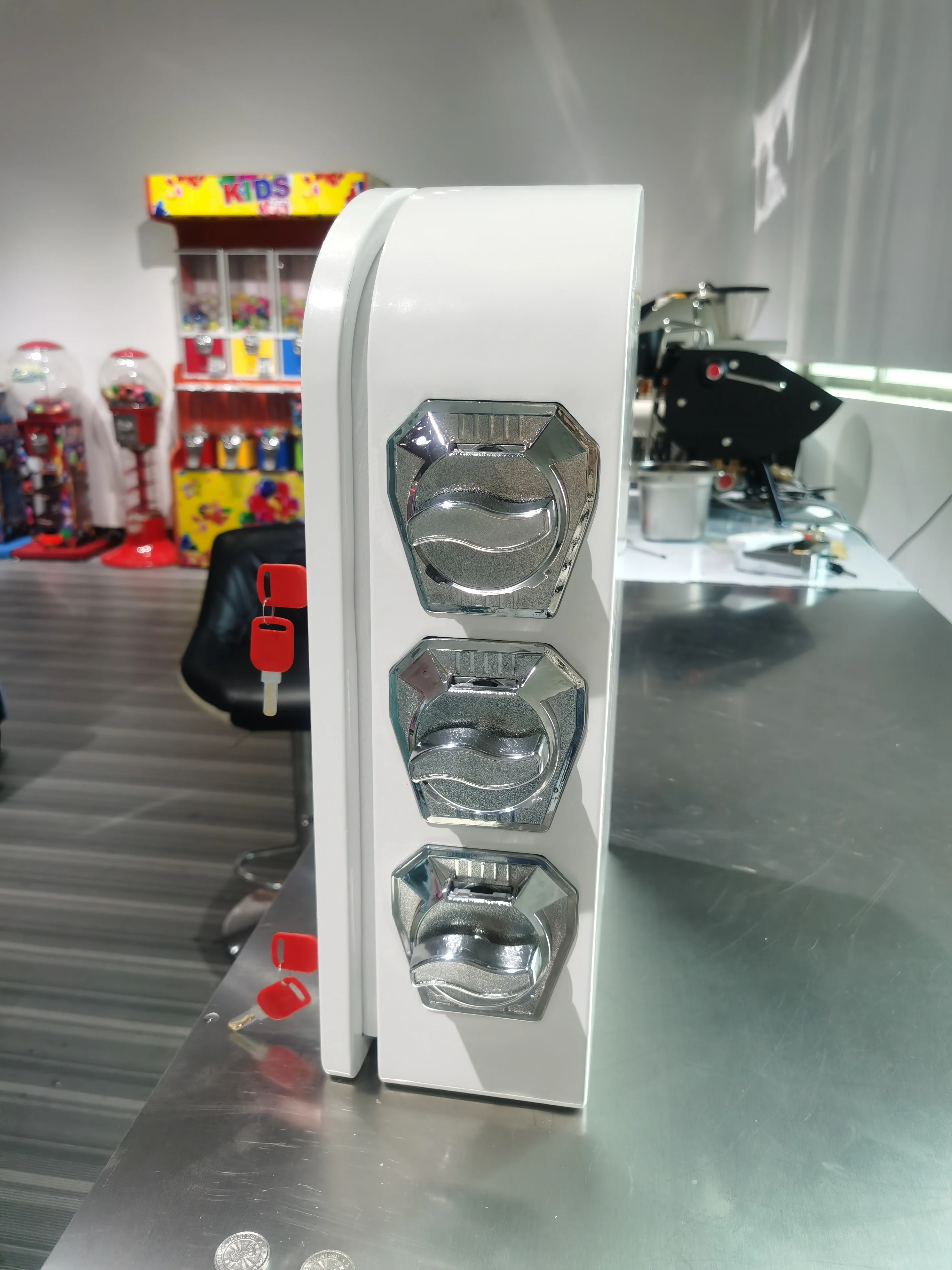 New Design 3-Layer Condom Vending Machine