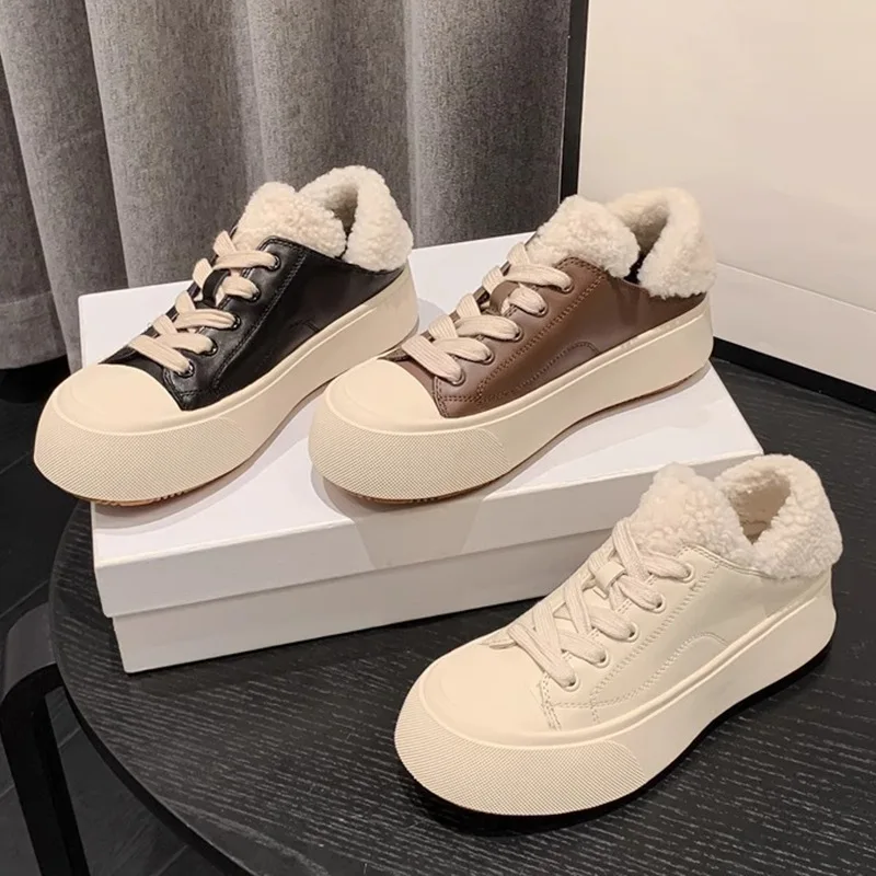 Autumn and winter new high-quality leather wool thick-soled versatile warm casual trendy shoes for 2024