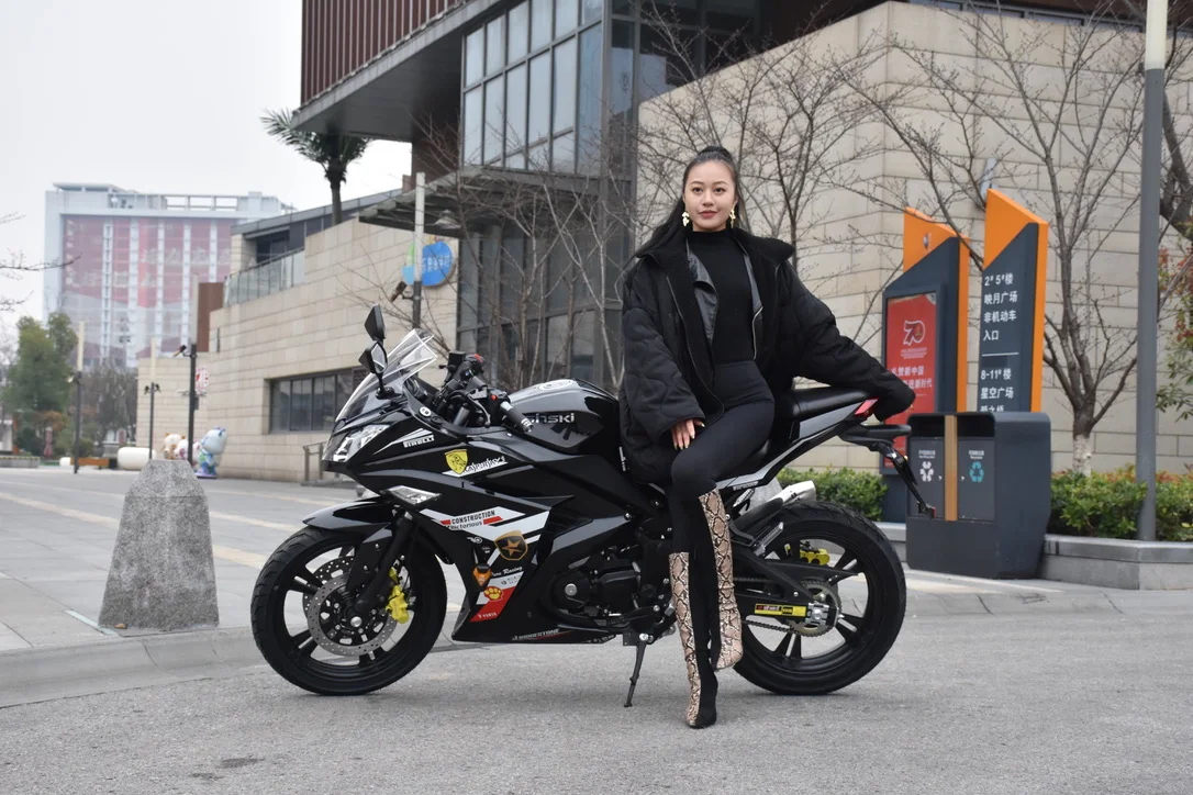 Китайский топ завод оптовая продажа мотоциклов OEM CKD 50cc 150 cc 500cc моторизованный бензиновый двигатель высокого качества газовый мотоцикл