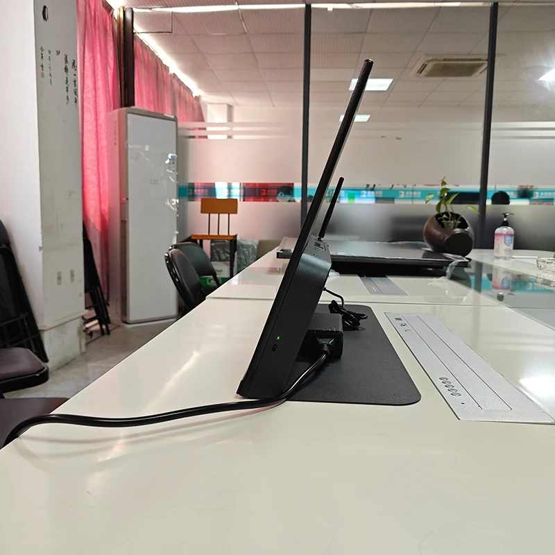 23.5 Inch L Shape Table Fast Food Cafe Restaurant Menu Board Lcd Display Pictures Videos Advertising Digital Signage Display