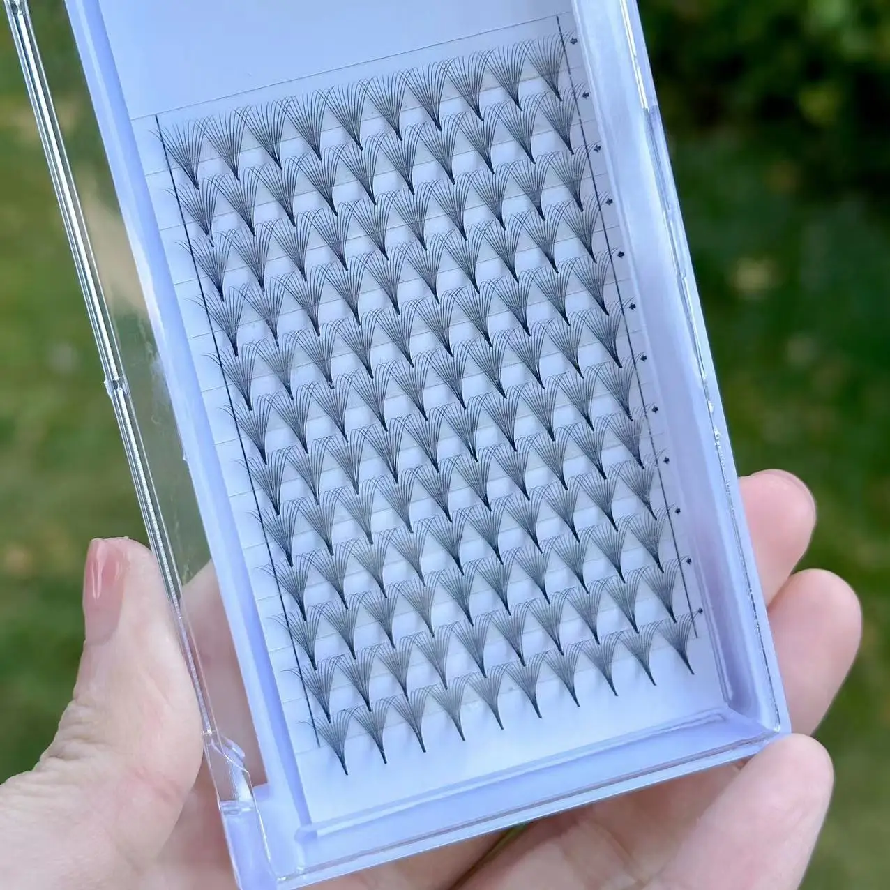 heat boned eyelash extension loose fans premade 6d 7d 8d volume fans superroots large tray 10d 0.05 pointy base Fan Eyelashes