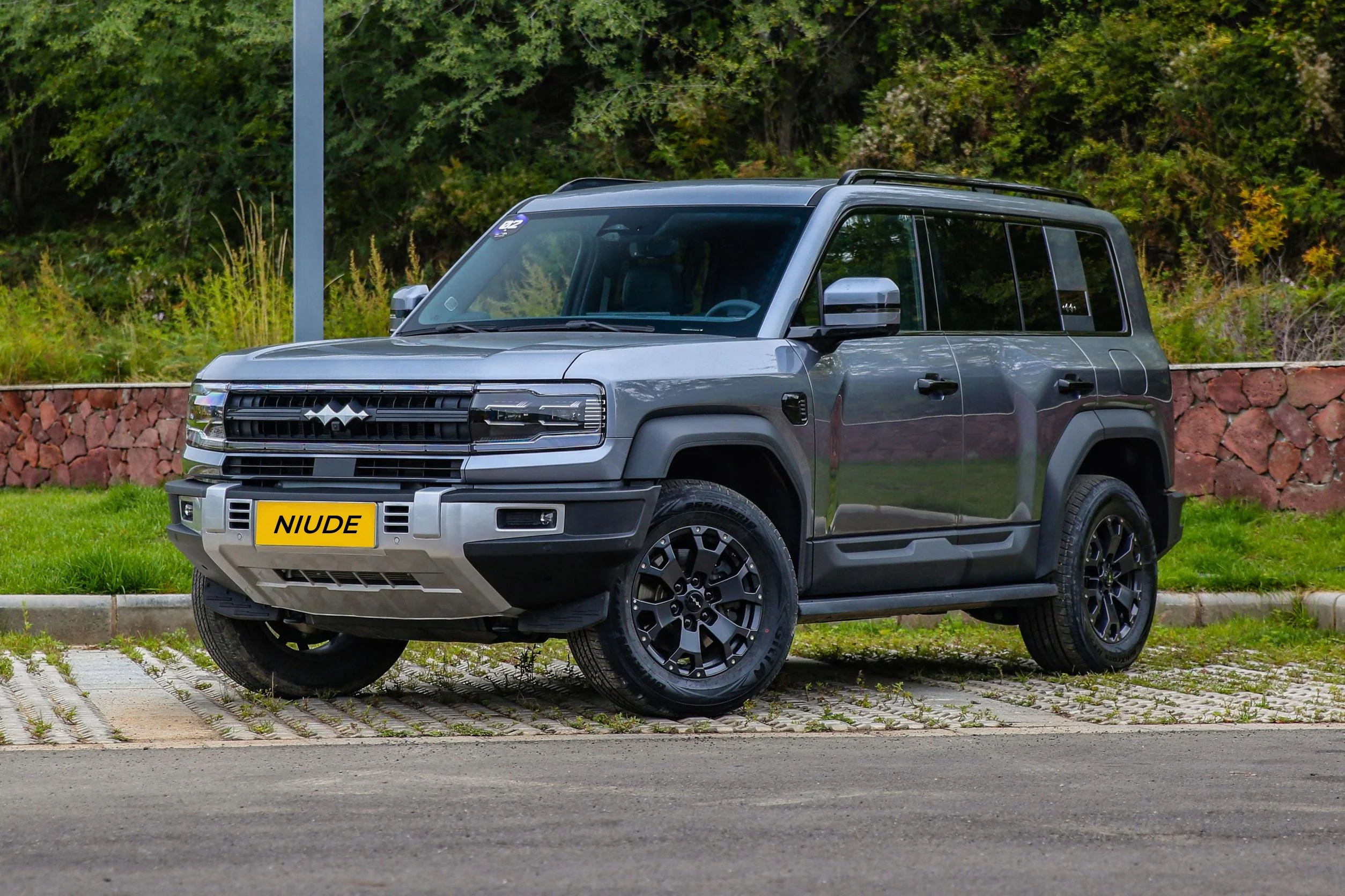 New Energy Vehicle China Brand Byd  hybrid 5-door 7-seater Suv Hybrid Electric Cars Vehicle Electric Car Best Suv