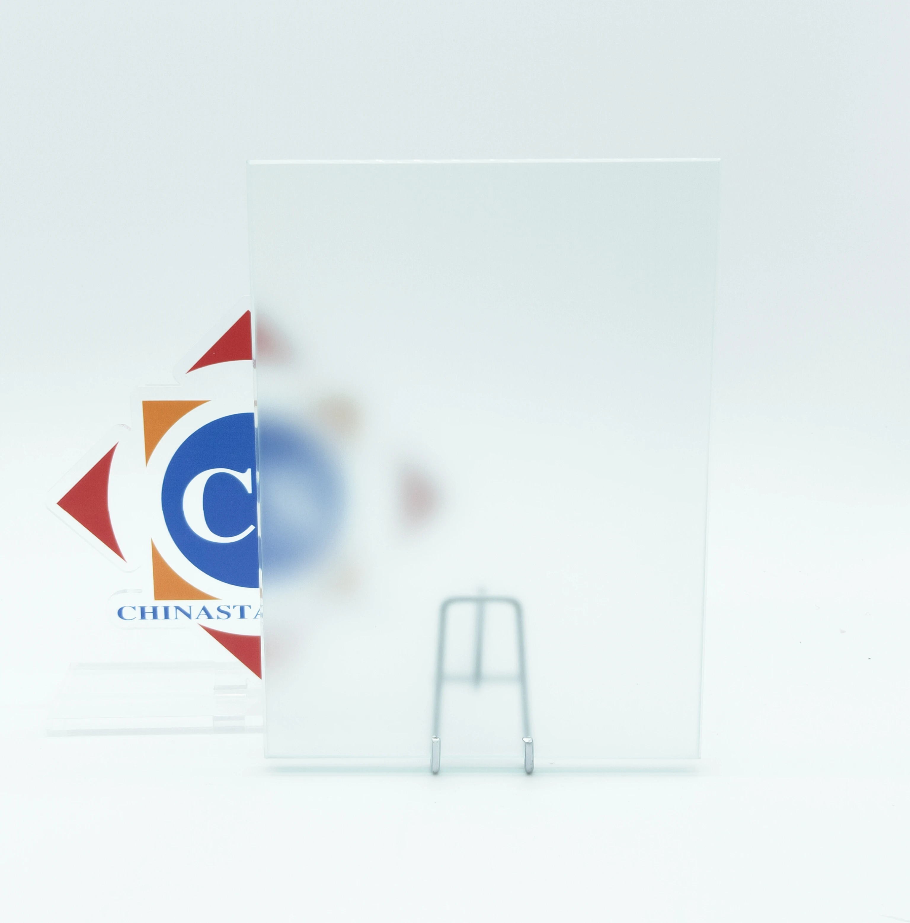 3mm-10mm Frosted Opaque Acid Etched Anti-fingerprint Glass for Decoration and Interior Partitions