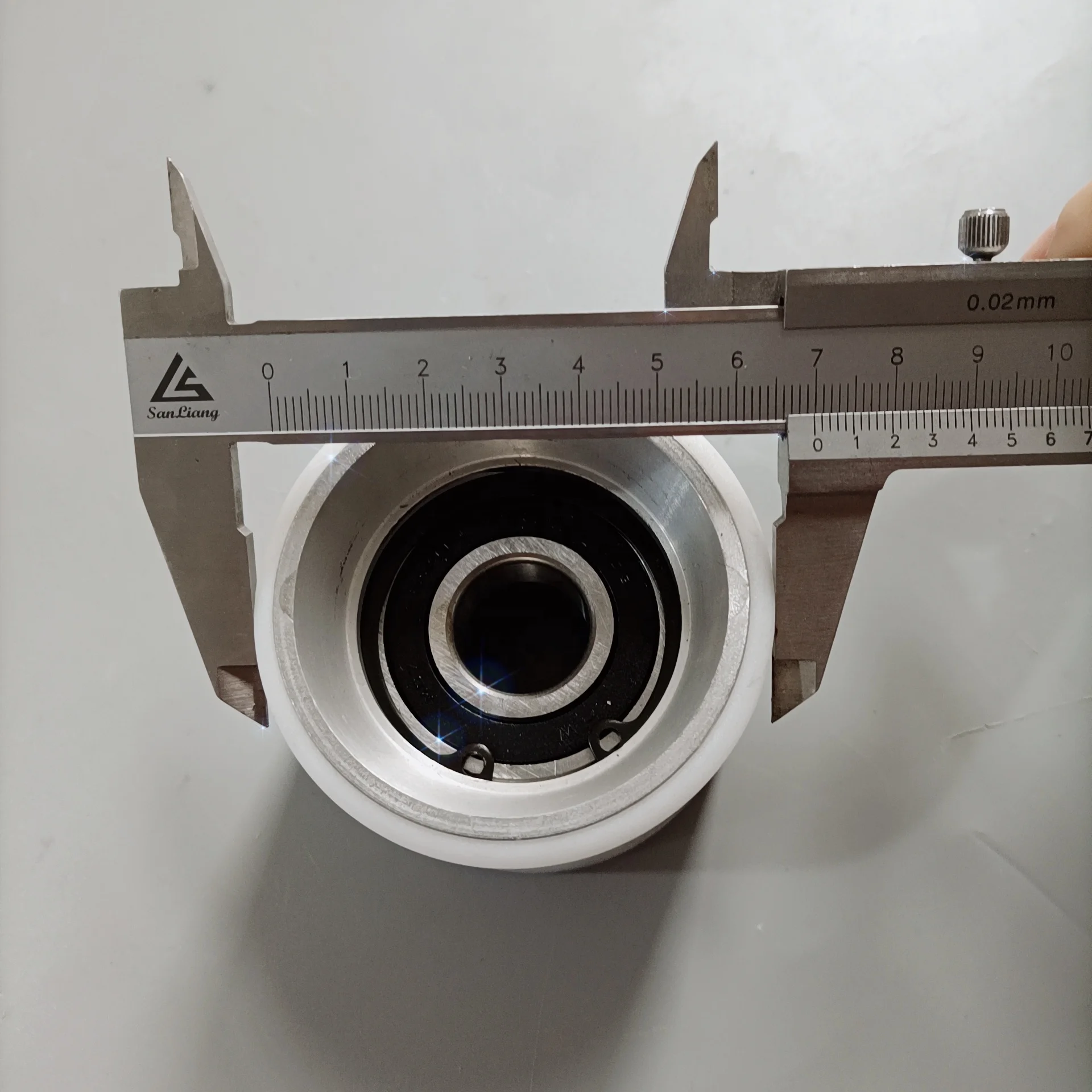 Escalator Handrail Support Roller 70*50*6204 OD70mm W50mm Bearing 6204 Escalator Spare Parts