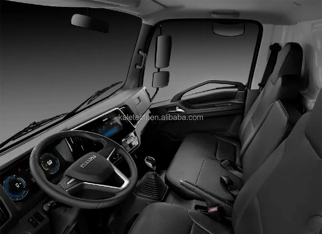 Wing Van Truck Isuzu Cargo Light Transportation In Store EV Van