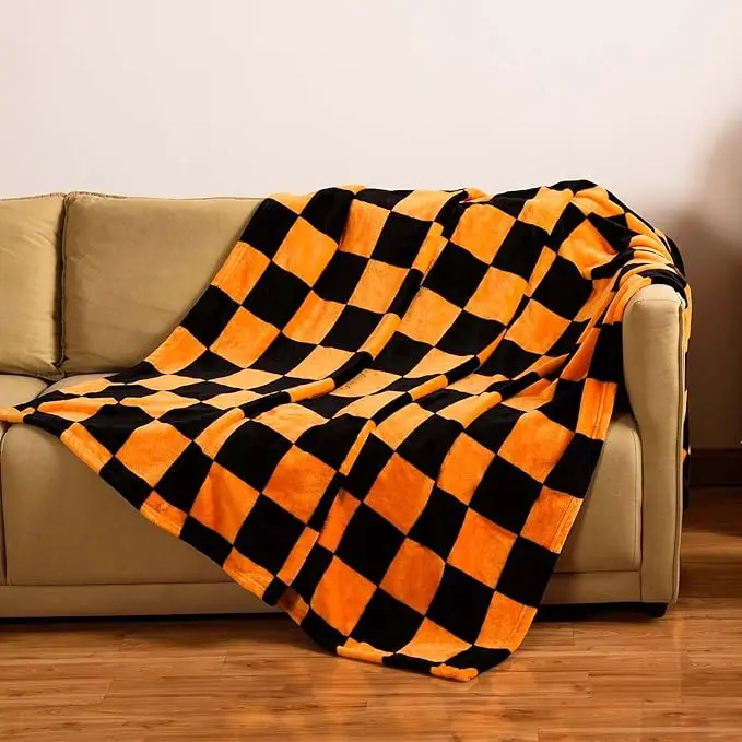 Eco-Friendly Brand New Flannel Blanket High Quality Custom Design Printed Flannel Fleece Throw Plaid Blanket For Sofa and Bed