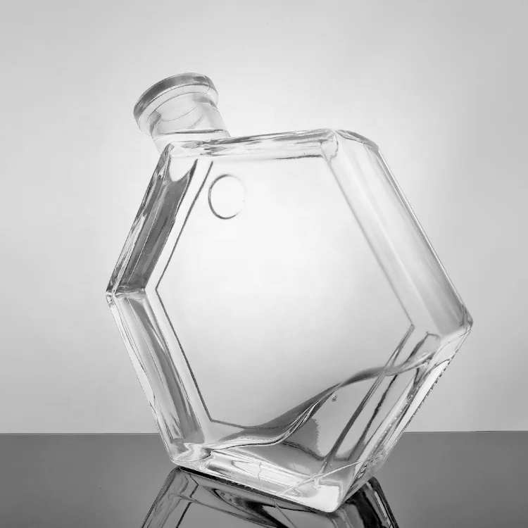 Good Glass Bottle Manufacturer in China Super Flint Special Looking Stand Hexagon 700ml Glass Unique Shape Liquor Glass Bottle