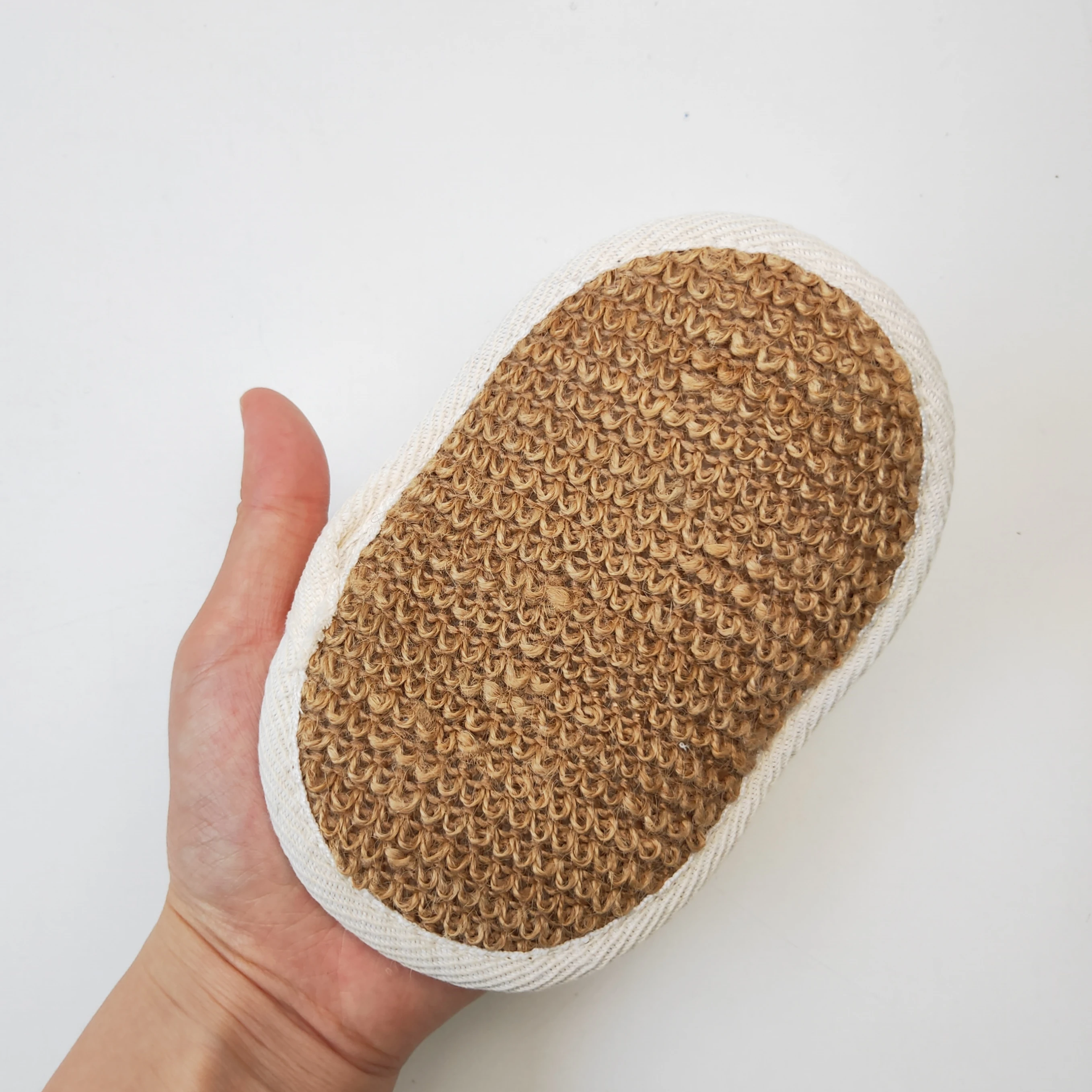 wholesale Natural Hemp Exfoliating Loofah Sponge Towel Natural Bath Scrubber Luffa Loofah Sponge Pads