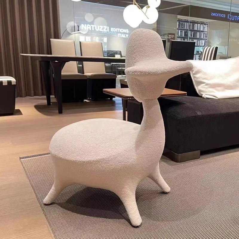 Creative Designer Sheep-Shaped Mobile Gaming Chair - Trendy Original Reading Sofa Animal Chair Home Decor and Housewarming Gift