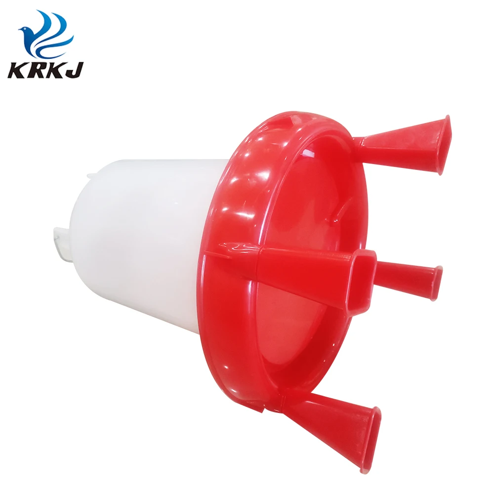 CETTIA KD634  poultry farm chicken 11 liter 14 liter plastic drinker with legs for day old chicks