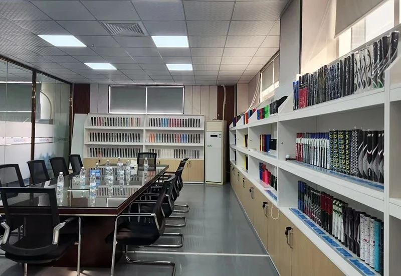 Factory Price Standard Size Custom Logo Golf Club Putter Grip Rubber Golf Grips