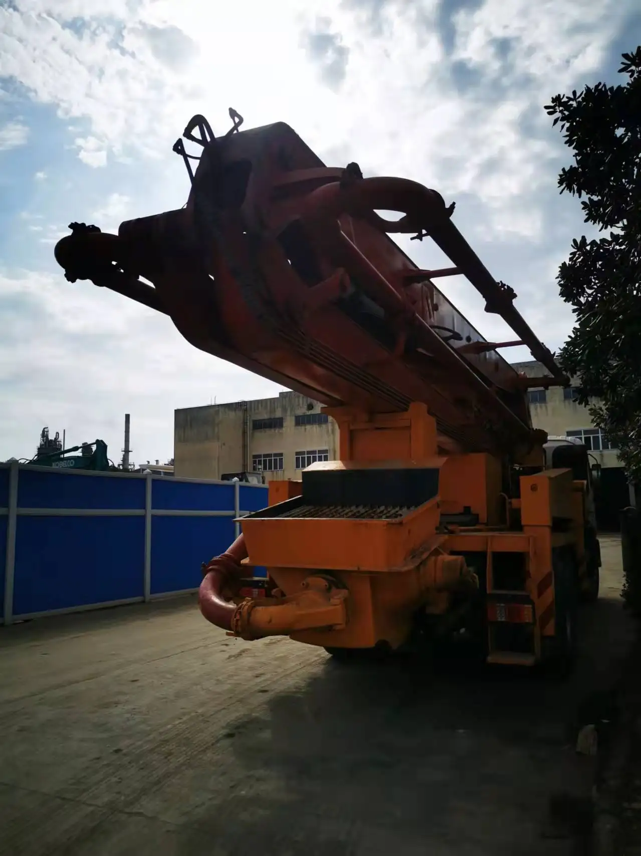 China Sany Used Truck Mounted Concrete Pump Truck 37m 42m concrete truck