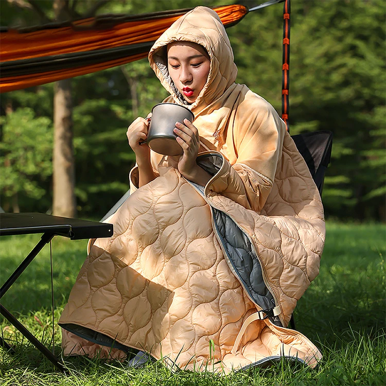 High Quality Office Blanket Ultralight Down Car Pillow Sleeping Bag Outdoor Warm Camping Blanket Wearable Poncho Sleeping Bag