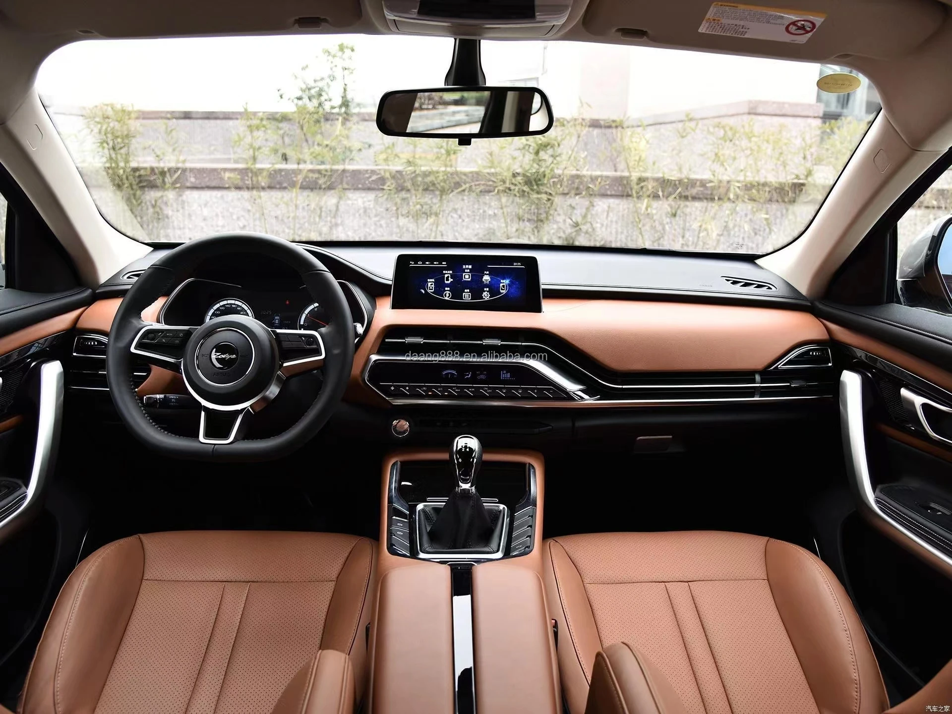 Zotye T500 внедорожник бензиновый автомобиль высокого качества сделано в Китае электрическая кожа турбо многофункциональный автоматический левая рука