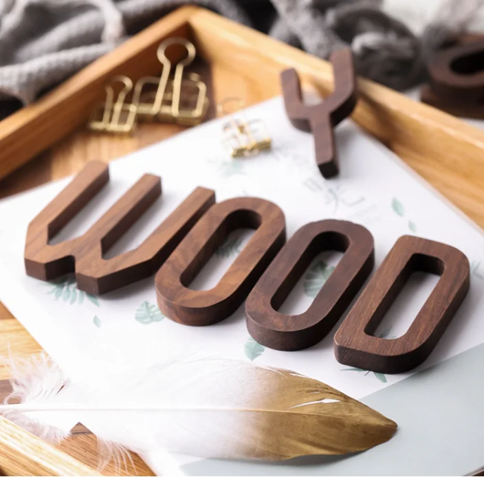 ins Nordic style solid walnut monogram wall decoration DIY letter home decoration wooden shooting props