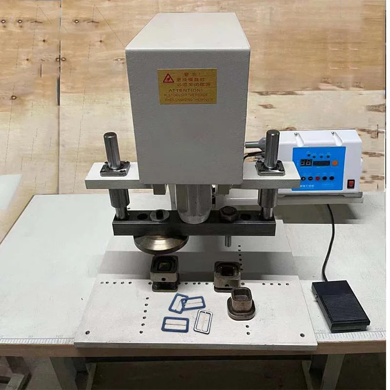 High Quality Manual Hand Press Fabric Button Covered  Machine