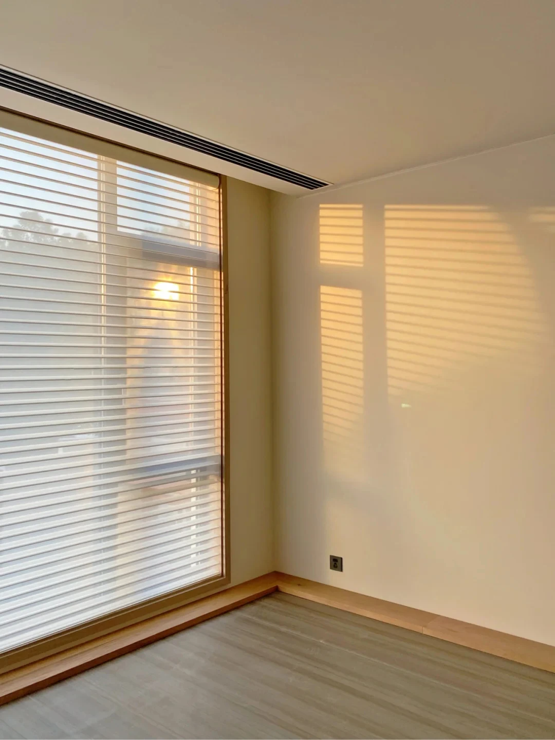 White Shangri-la Blinds Fabric sheer triple shade Shangri-la roller blinds