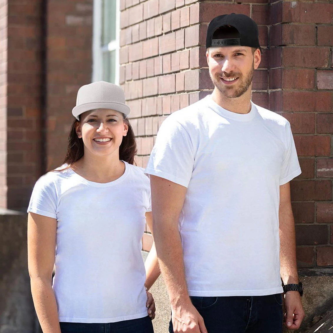 High Quality Fitted Brim  6 Panel Plain Embroidery Structured Premium Cotton Yupoong Custom Logo Snapback Hat